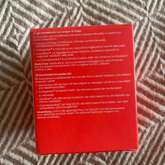 Rodial Dragons Blood Sculpting Gel 50 ml - Picture 2 of 4